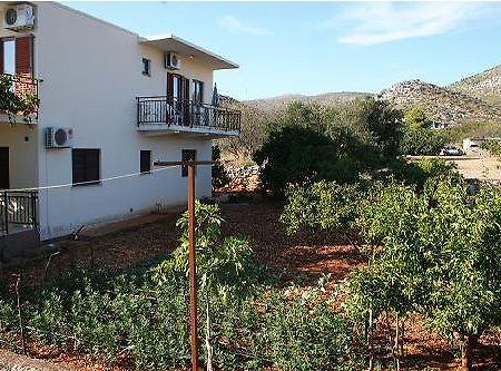 Apartments Gordana Τρογκίρ Εξωτερικό φωτογραφία